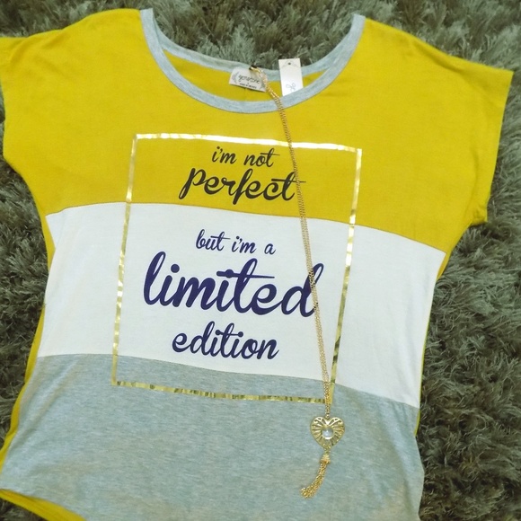 Tops - Women's Large Fashionable Top